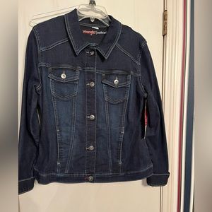 Wrangler Jean Jacket…brand new with tag    Size L